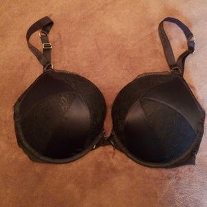 Victoria's Secret Push-up 34DDD bra